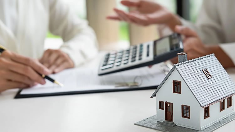 Como Comprar um Imóvel Financiado com Segurança e Planejamento