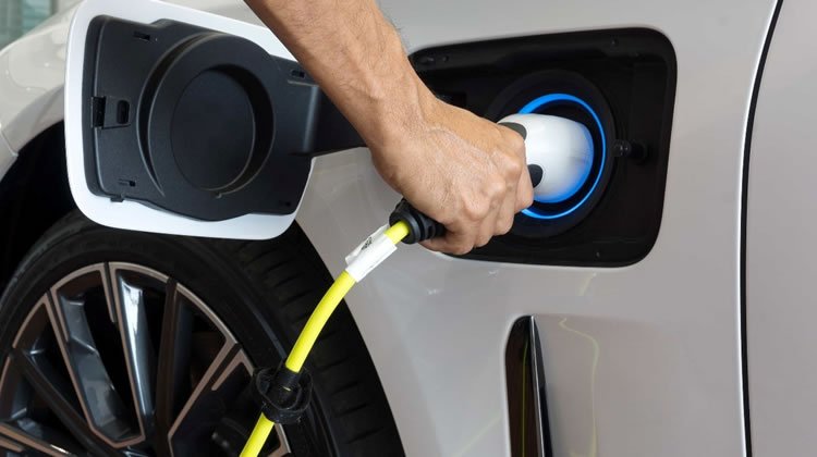 Baterias de Carros Elétricos: A Tecnologia Que Está Transformando a Mobilidade